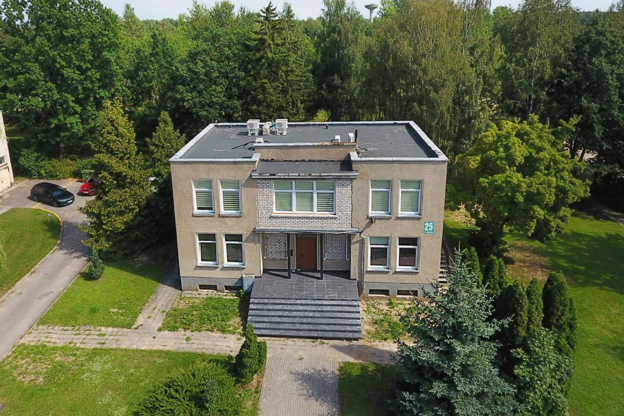 Hotel Akmenė Naujoji Akmene Buitenkant foto